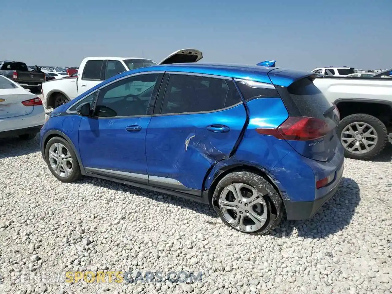 2 Photograph of a damaged car 1G1FY6S01L4130958 CHEVROLET BOLT 2020