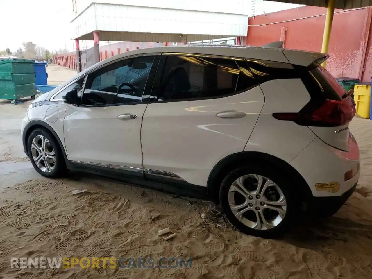 2 Photograph of a damaged car 1G1FY6S08L4109573 CHEVROLET BOLT 2020