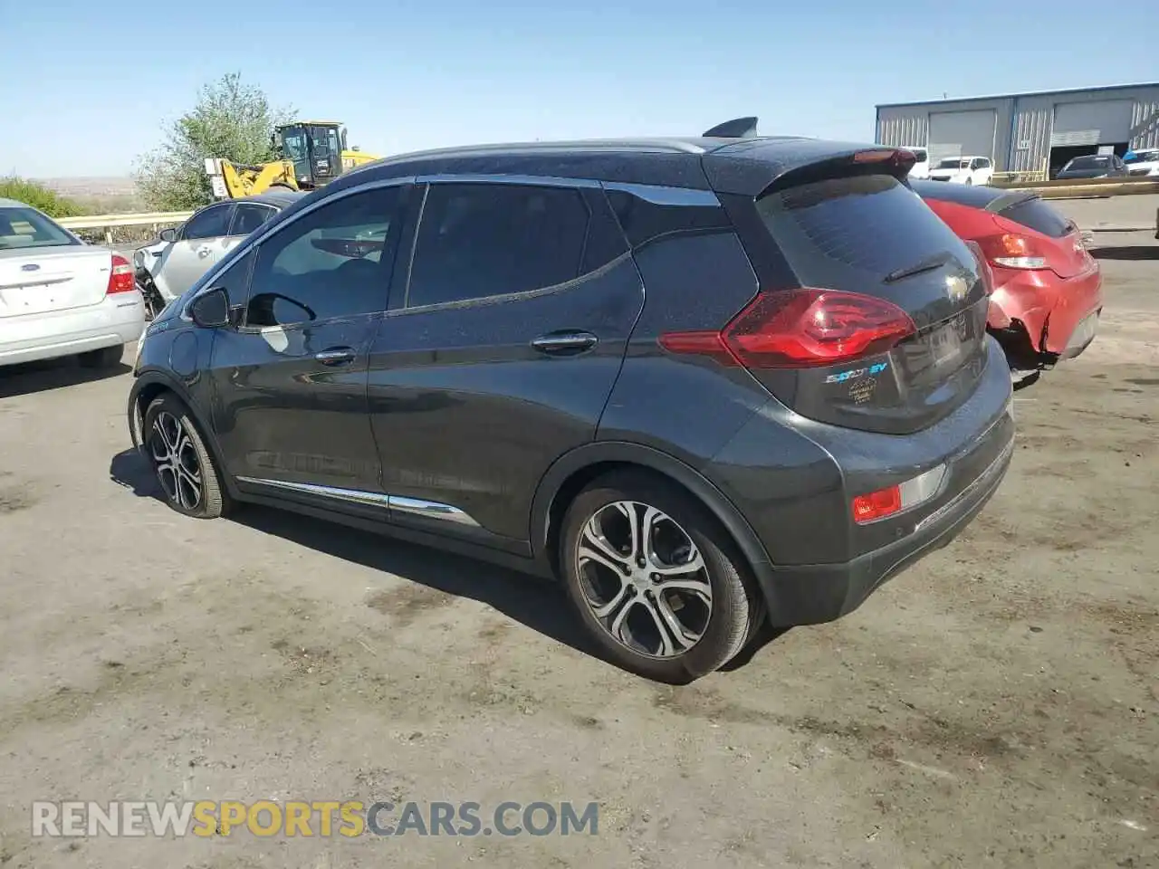 2 Photograph of a damaged car 1G1FZ6S02L4131727 CHEVROLET BOLT 2020