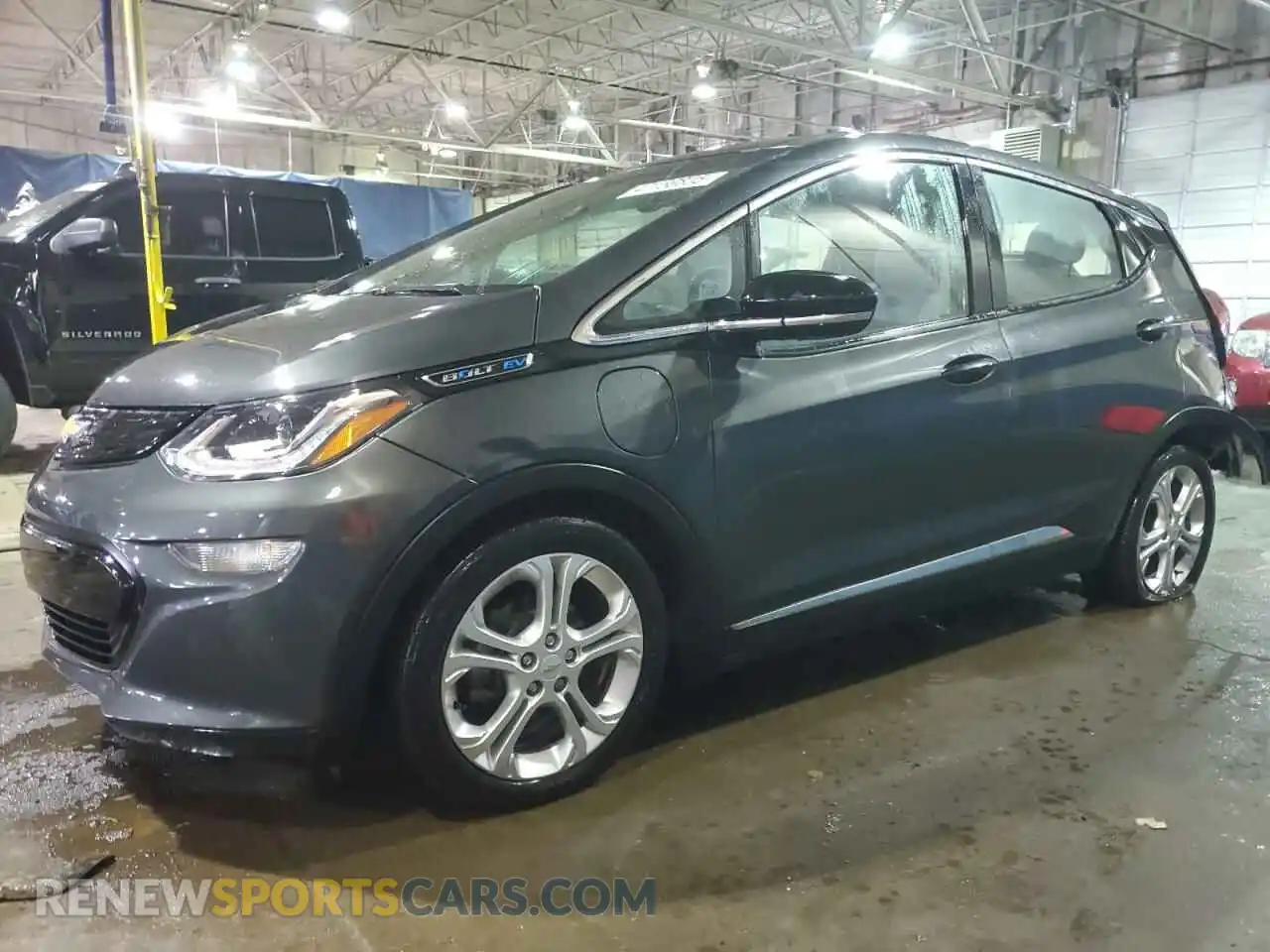 1 Photograph of a damaged car 1G1FY6S08M4101944 CHEVROLET BOLT 2021