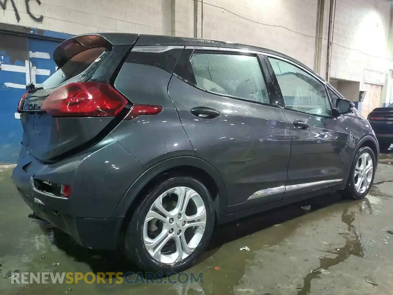 3 Photograph of a damaged car 1G1FY6S08M4101944 CHEVROLET BOLT 2021