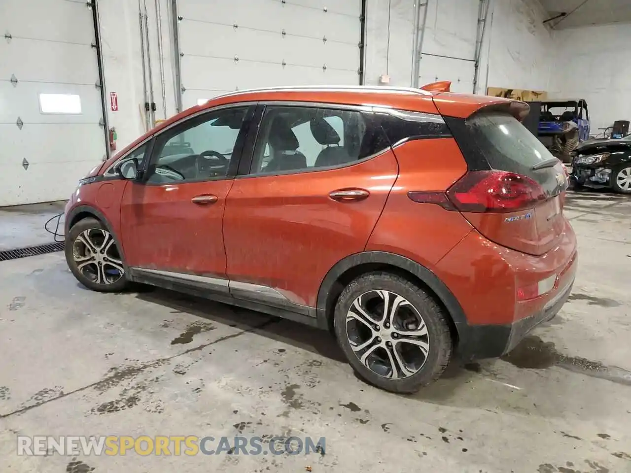 2 Photograph of a damaged car 1G1FZ6S05M4100022 CHEVROLET BOLT 2021