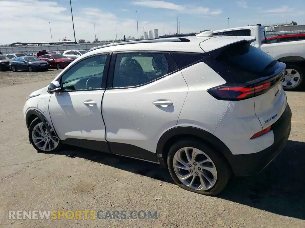 2 fotografías del automóvil dañado 1G1FY6S02P4140906 CHEVROLET BOLT 2023