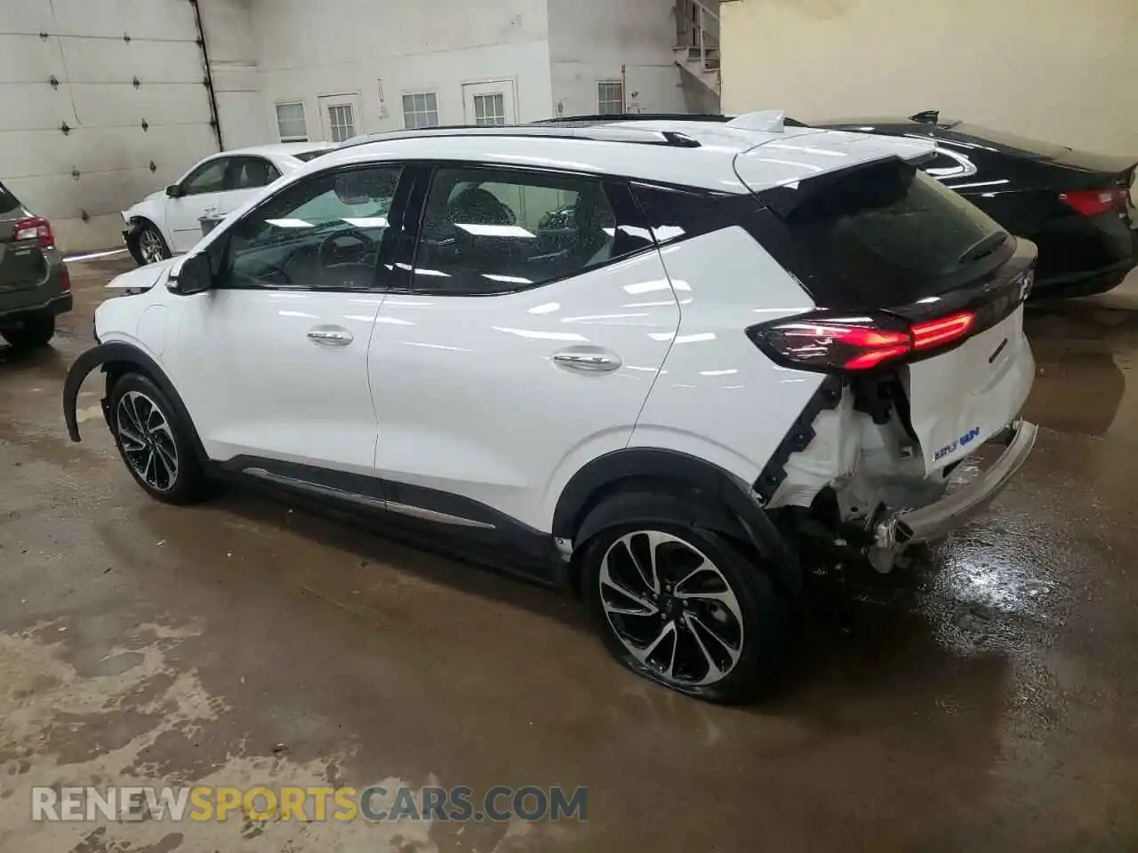 2 Photograph of a damaged car 1G1FZ6S09P4197701 CHEVROLET BOLT 2023