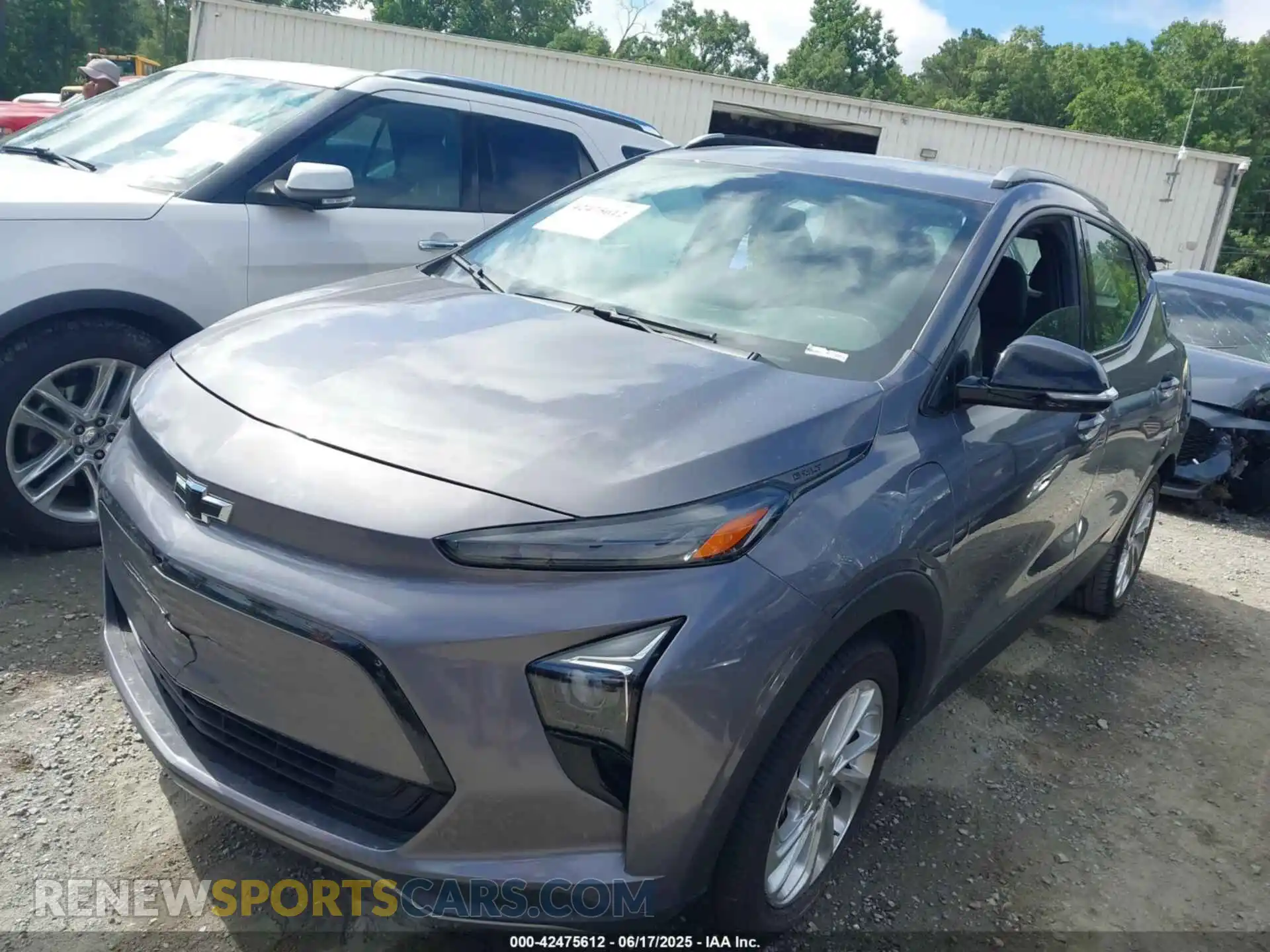 2 fotografías del automóvil dañado 1G1FY6S02P4149301 CHEVROLET BOLT EUV 2023