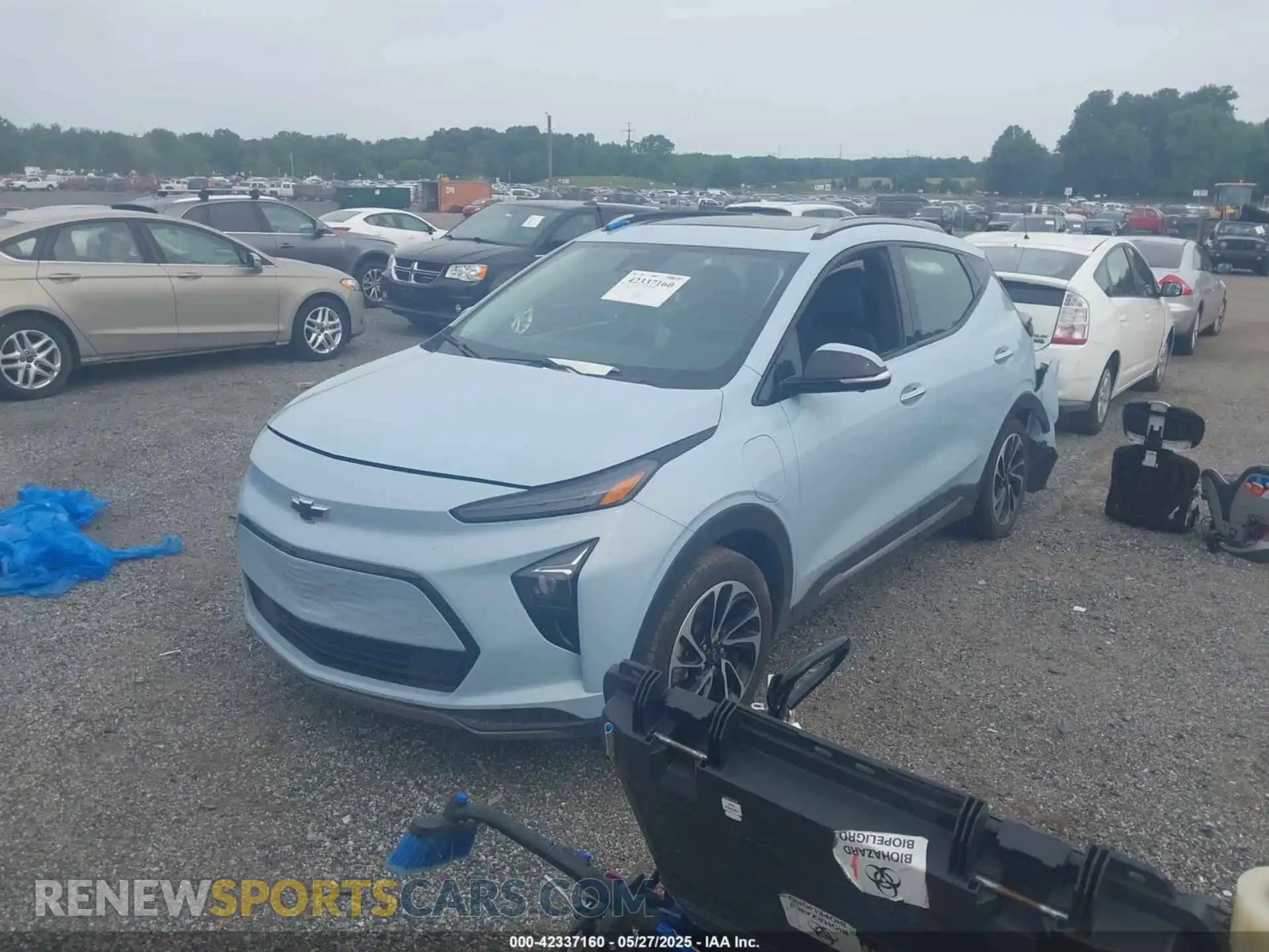 2 fotografías del automóvil dañado 1G1FZ6S07P4119983 CHEVROLET BOLT EUV 2023