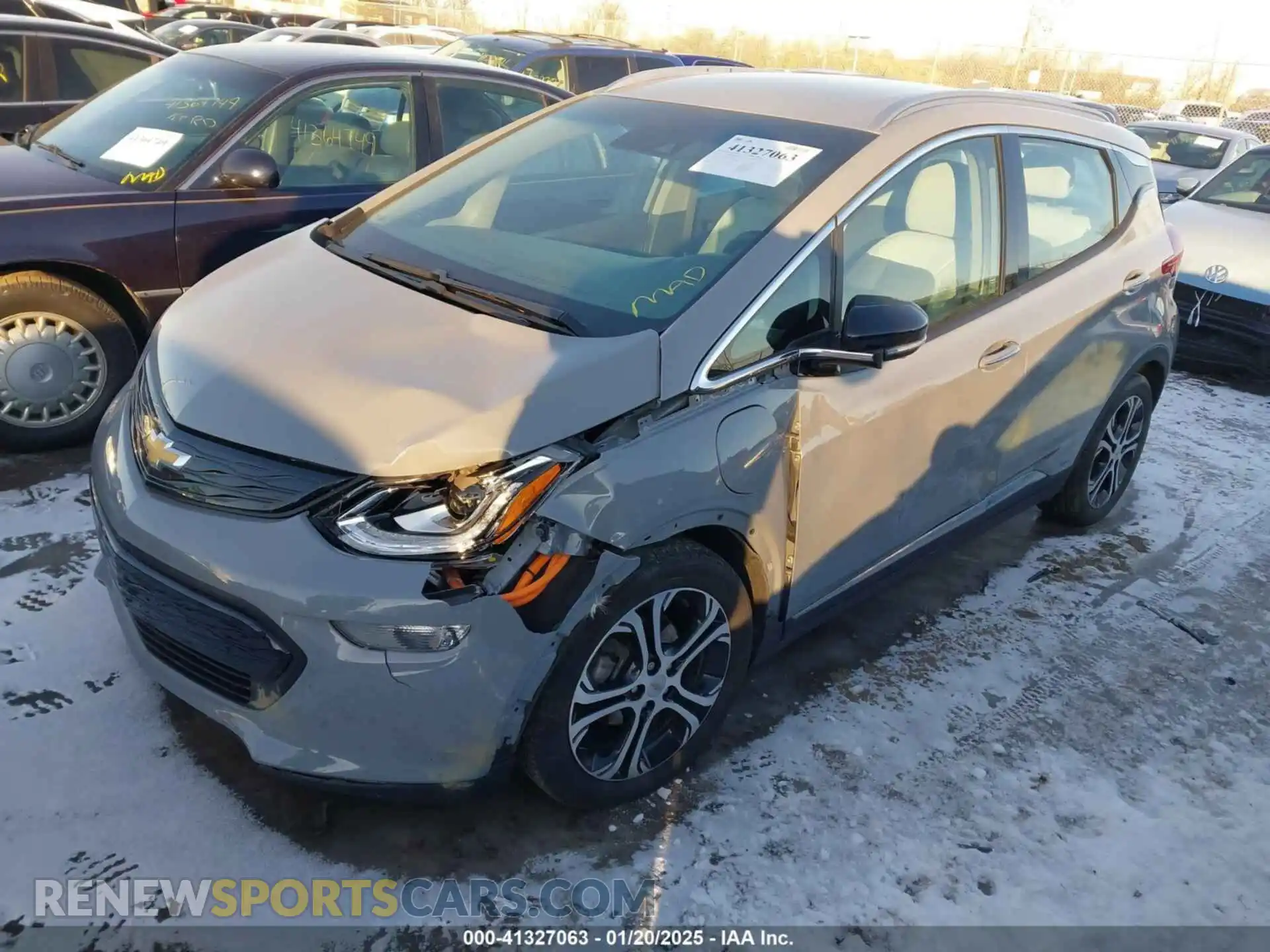 2 Photograph of a damaged car 1G1FZ6S03M4100200 CHEVROLET BOLT EV 2021