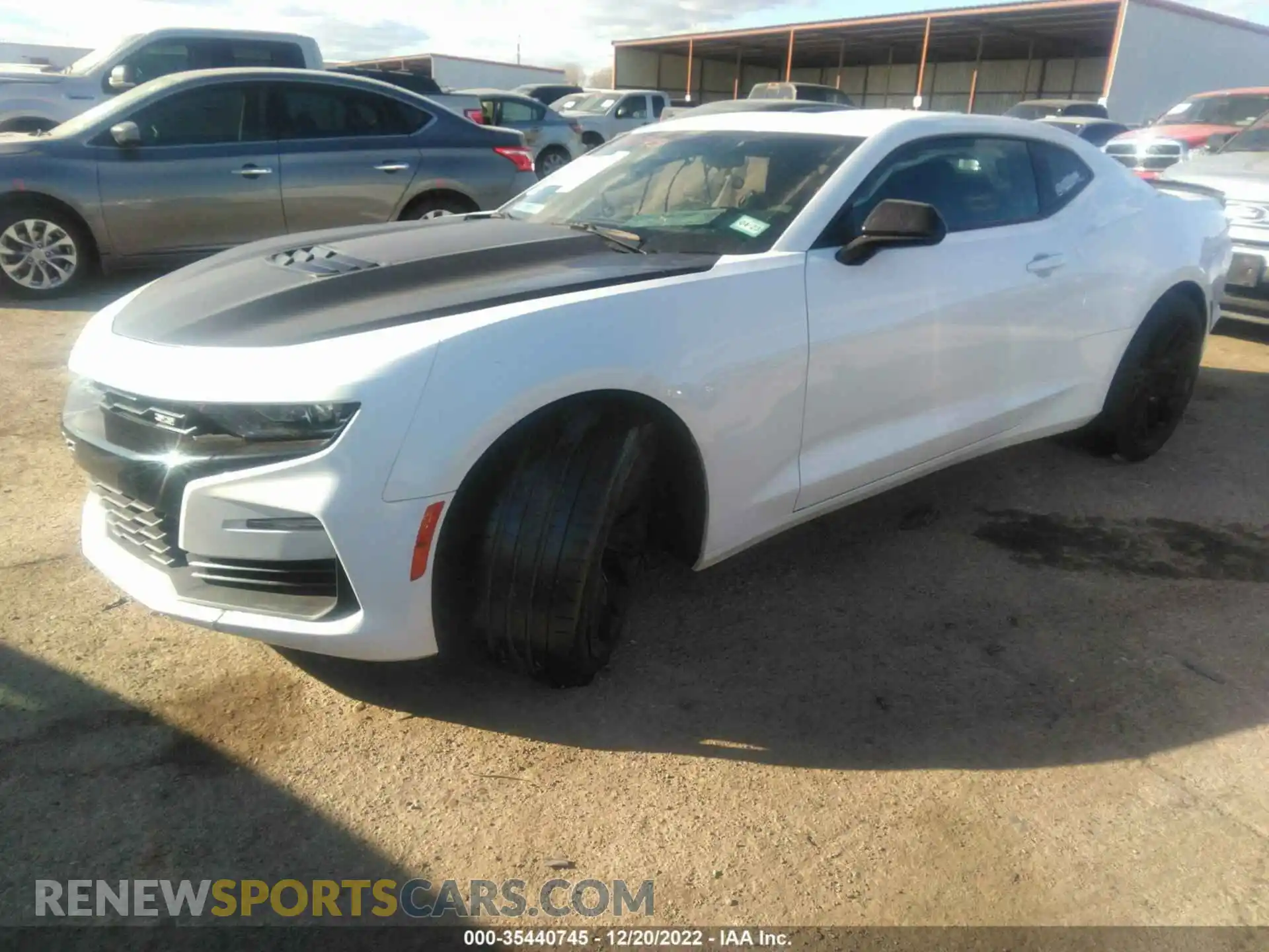 2 fotografías del automóvil dañado 1G1FE1R70K0153474 CHEVROLET CAMARO 2019