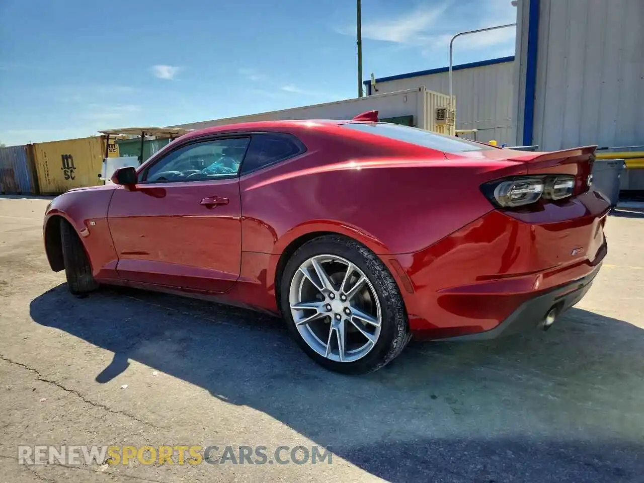 2 fotografías del automóvil dañado 1G1FB1RS8M0141038 CHEVROLET CAMARO 2021