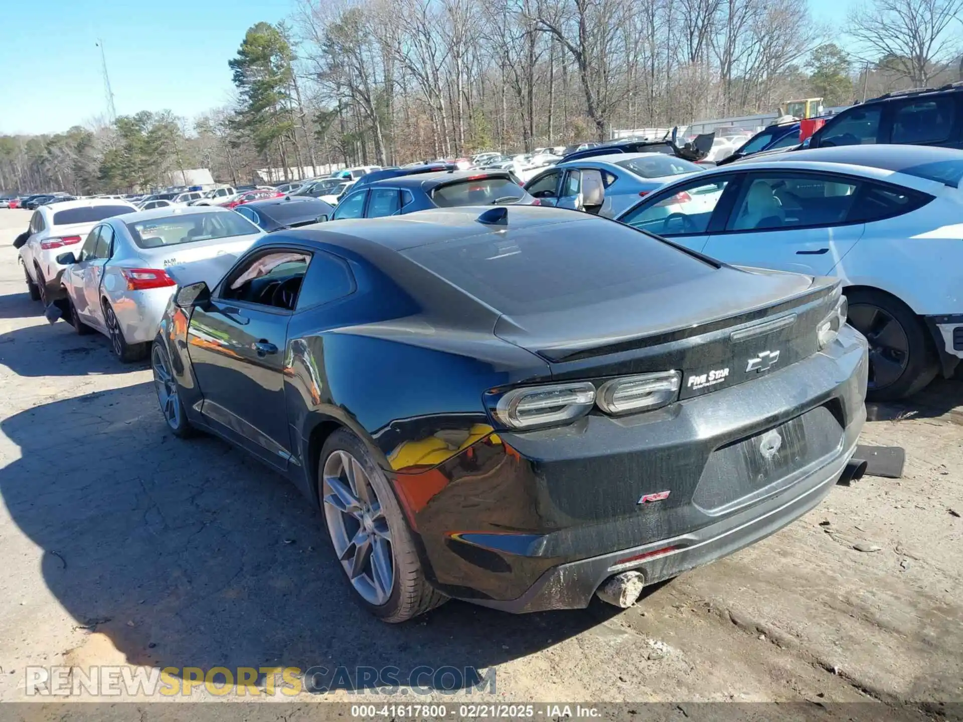 3 Photograph of a damaged car 1G1FB1RSXM0132471 CHEVROLET CAMARO 2021