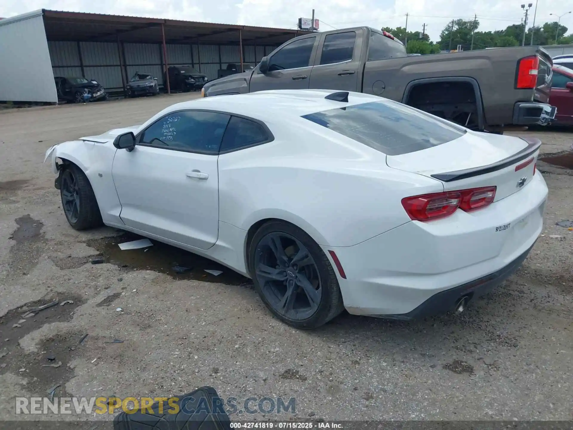 3 Photograph of a damaged car 1G1FD1RS6M0141453 CHEVROLET CAMARO 2021