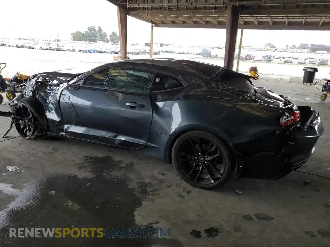 2 Photograph of a damaged car 1G1FE1R7XM0134157 CHEVROLET CAMARO 2021