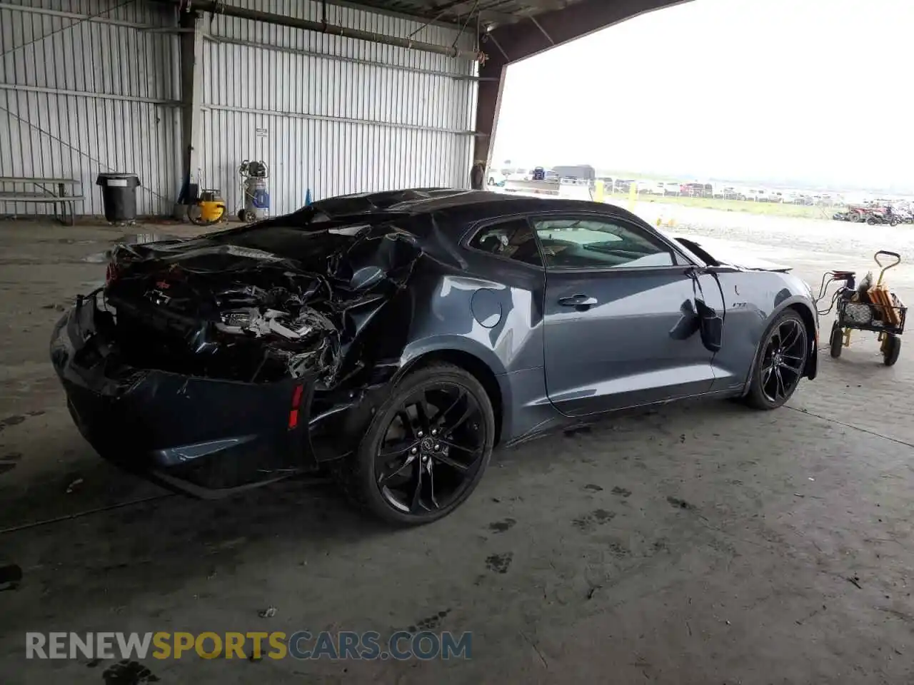3 Photograph of a damaged car 1G1FE1R7XM0134157 CHEVROLET CAMARO 2021