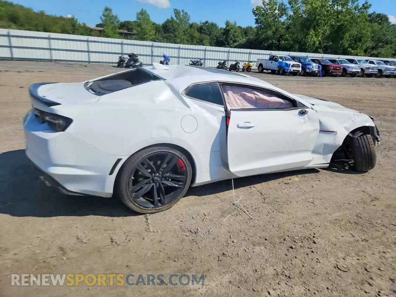 3 Фотография поврежденного автомобиля 1G1FF1R71M0122346 CHEVROLET CAMARO 2021