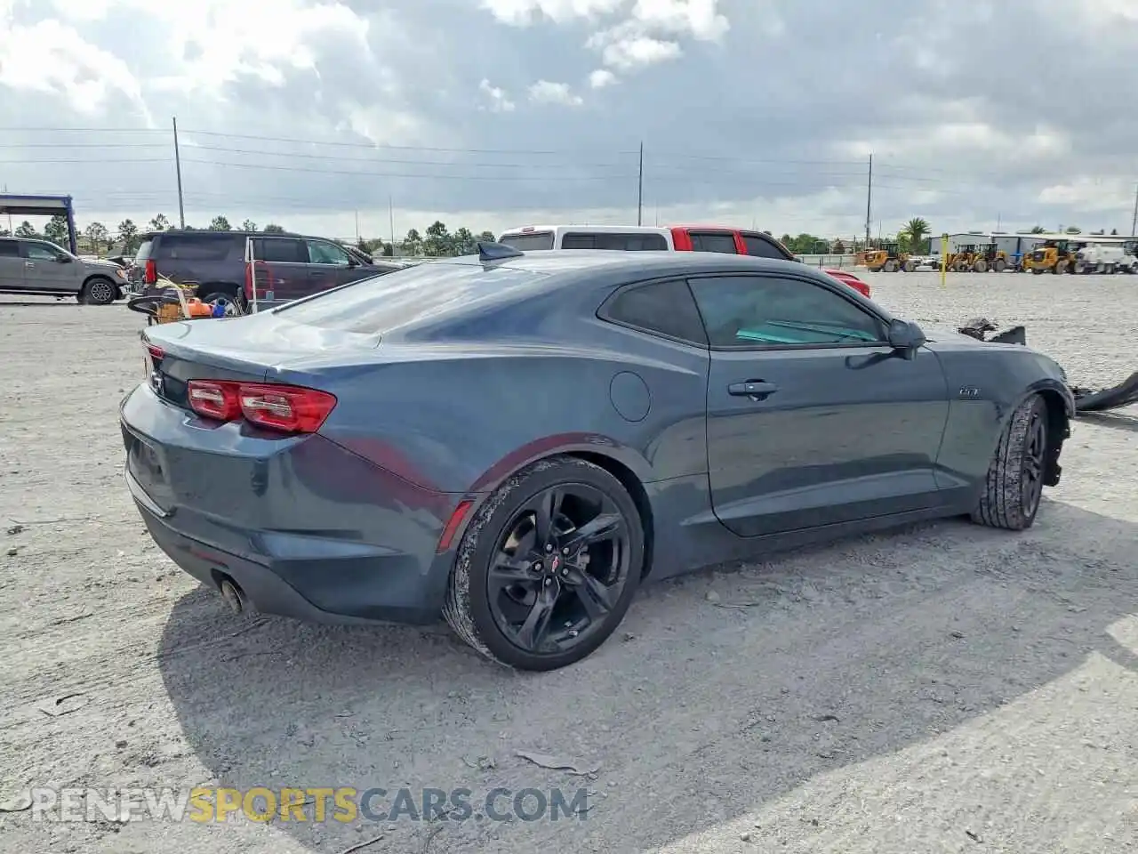 3 Photograph of a damaged car 1G1FF1R76M0140678 CHEVROLET CAMARO 2021