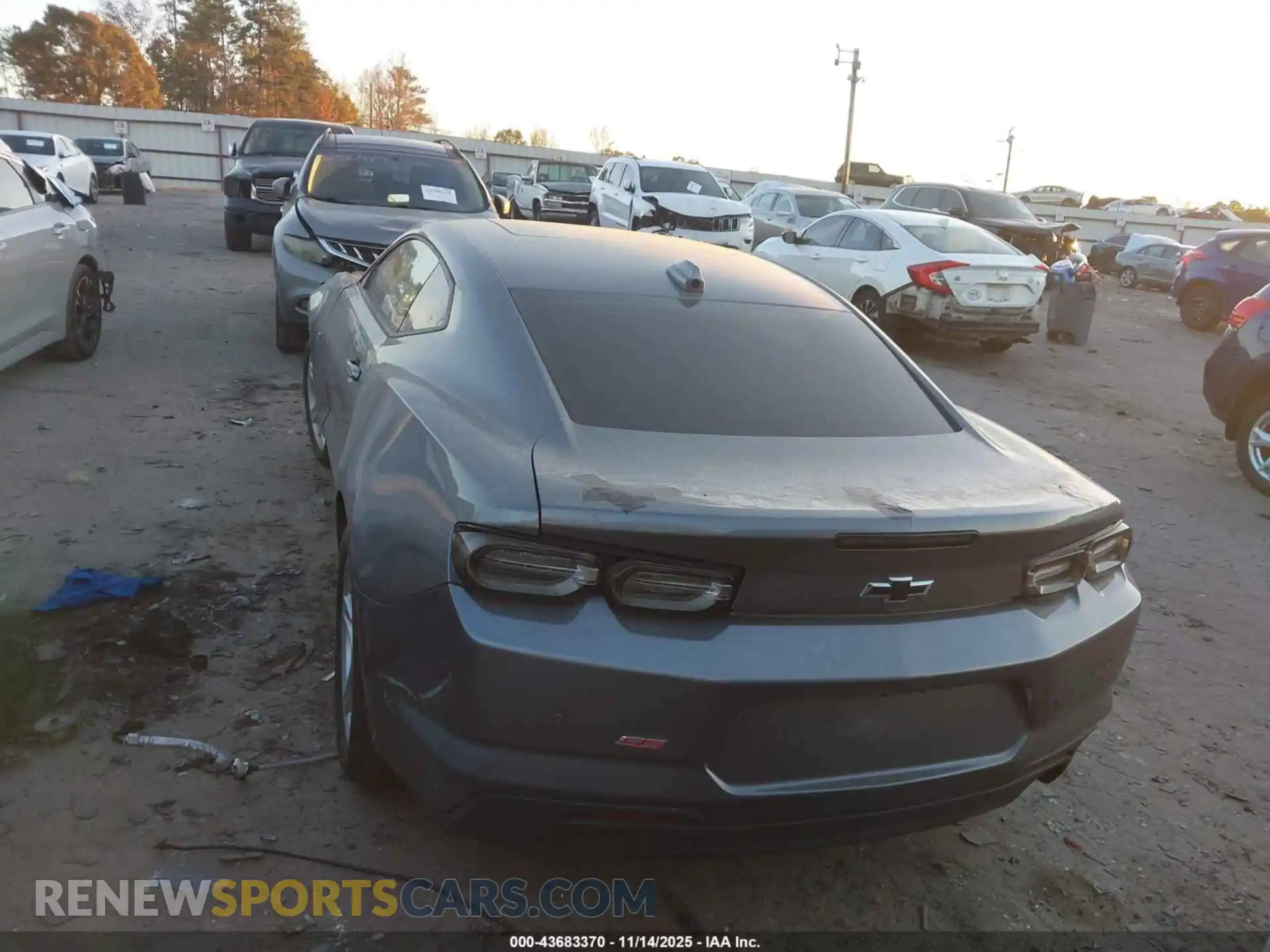 3 Photograph of a damaged car 1G1FH1R71M0124785 CHEVROLET CAMARO 2021