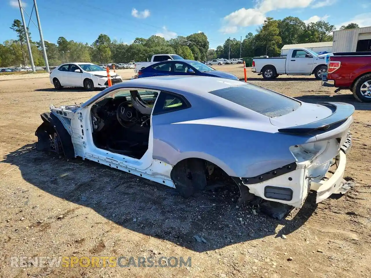2 Фотография поврежденного автомобиля 1G1FH1R72M0136802 CHEVROLET CAMARO 2021