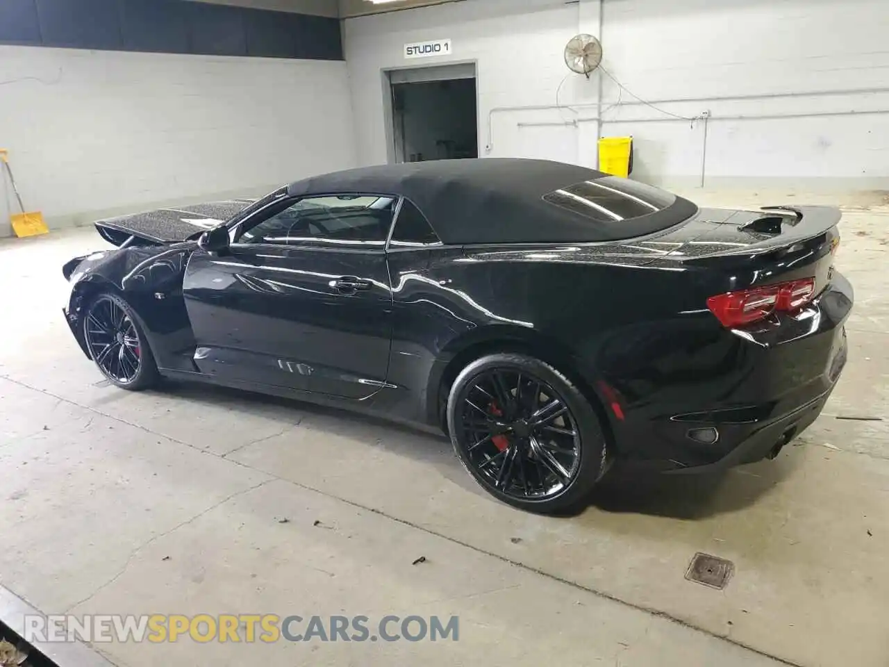 2 Photograph of a damaged car 1G1FD3DS5P0148319 CHEVROLET CAMARO 2023