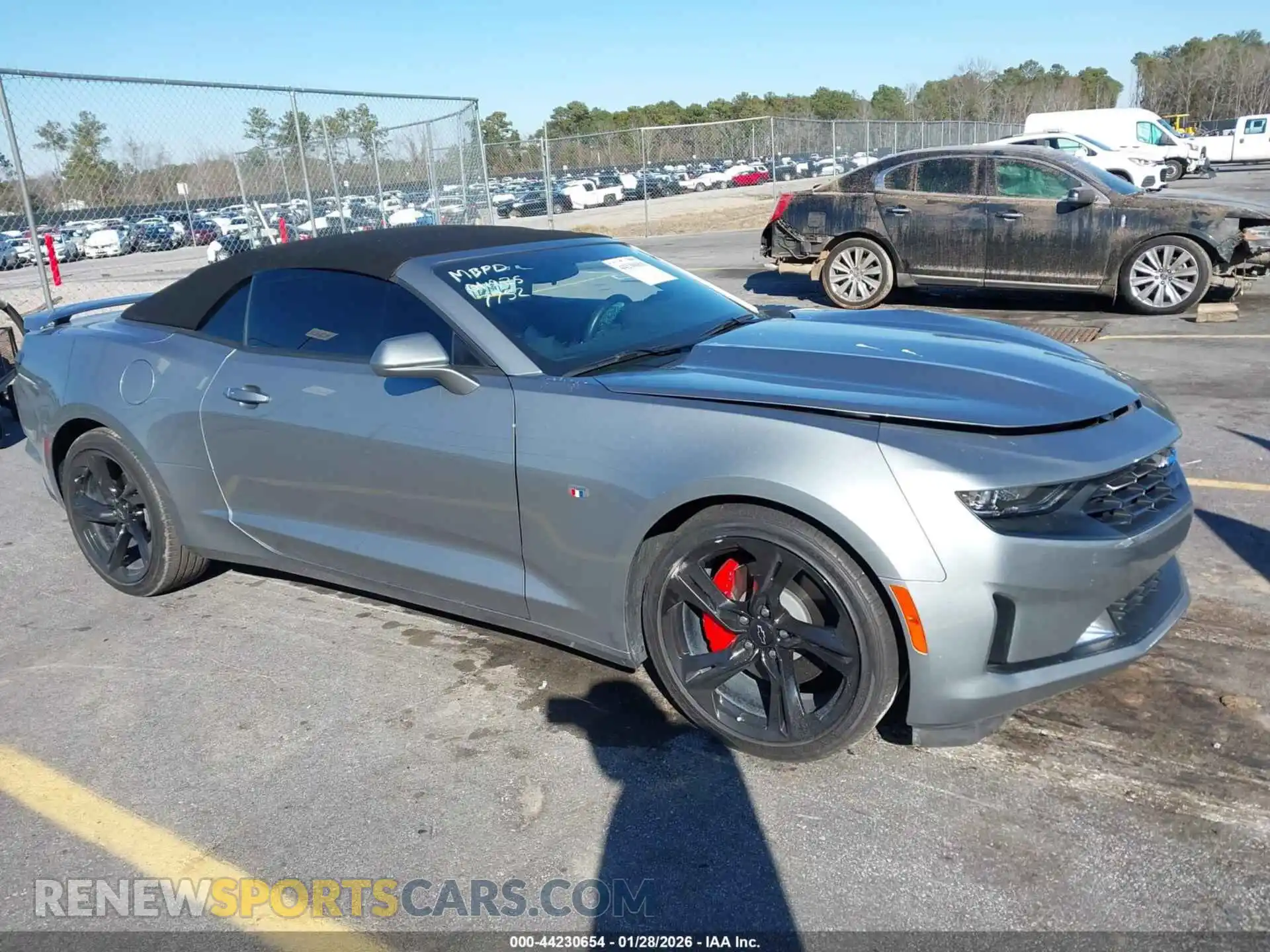 1 Фотография поврежденного автомобиля 1G1FD3DX8P0145457 CHEVROLET CAMARO 2023