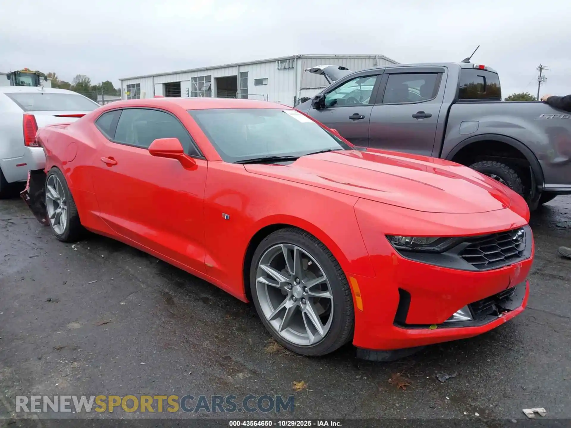 1 Фотография поврежденного автомобиля 1G1FB1RS3R0108617 CHEVROLET CAMARO 2024