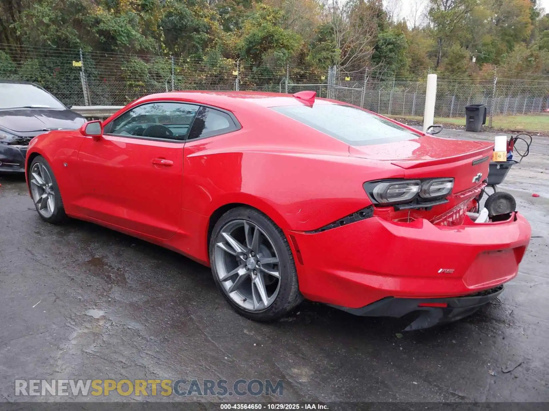 3 Фотография поврежденного автомобиля 1G1FB1RS3R0108617 CHEVROLET CAMARO 2024