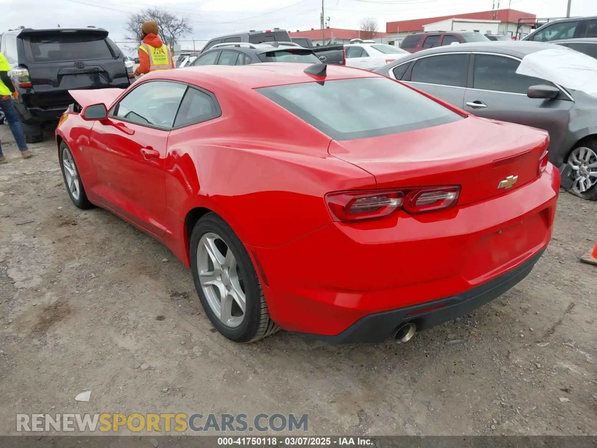 3 Фотография поврежденного автомобиля 1G1FB1RS5R0111857 CHEVROLET CAMARO 2024