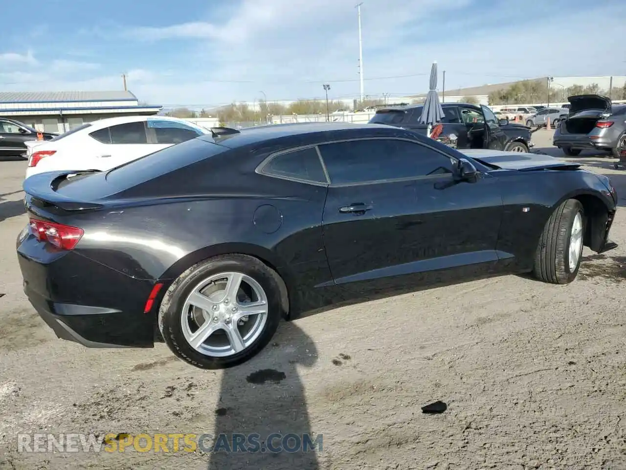 3 Фотография поврежденного автомобиля 1G1FB1RS9R0121792 CHEVROLET CAMARO 2024