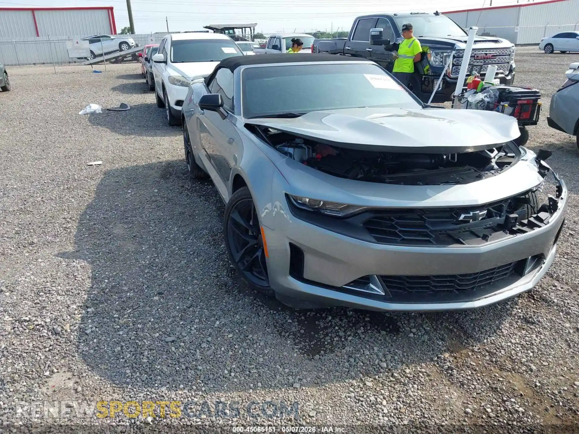1 Фотография поврежденного автомобиля 1G1FB3DS8R0117414 CHEVROLET CAMARO 2024