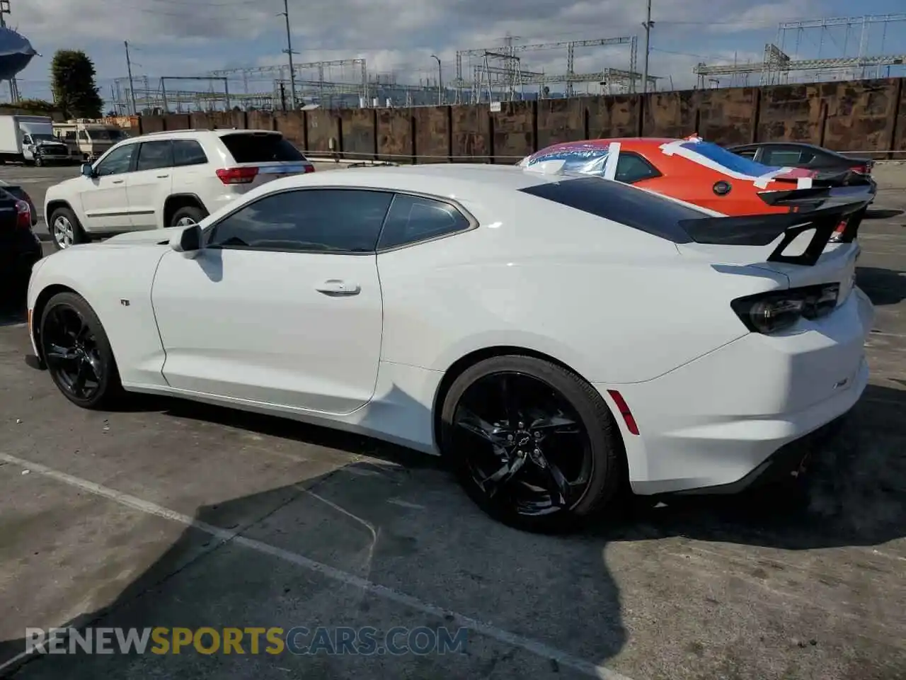 2 Фотография поврежденного автомобиля 1G1FD1RS2R0115603 CHEVROLET CAMARO 2024