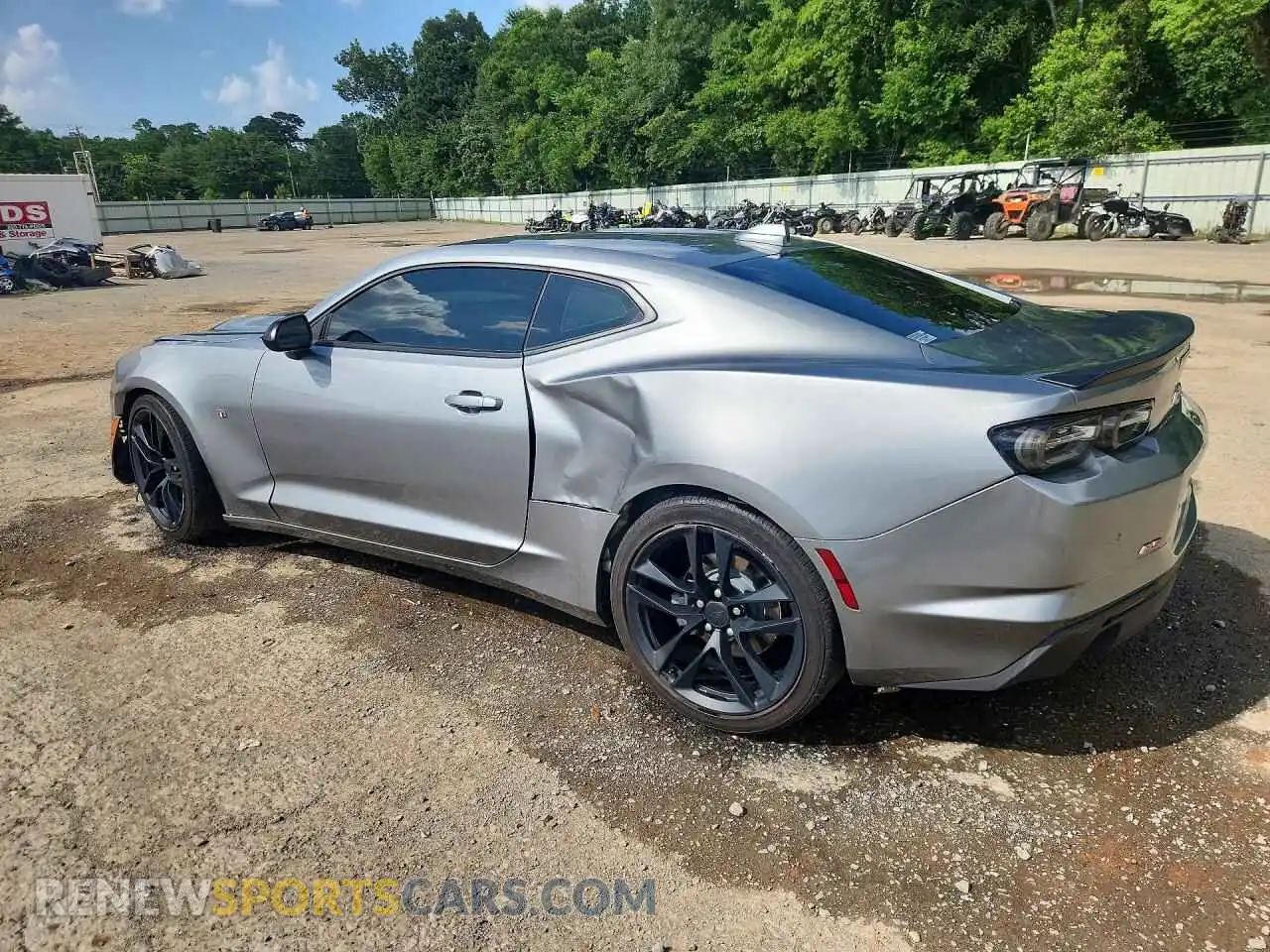 2 Фотография поврежденного автомобиля 1G1FD1RS3R0122351 CHEVROLET CAMARO 2024