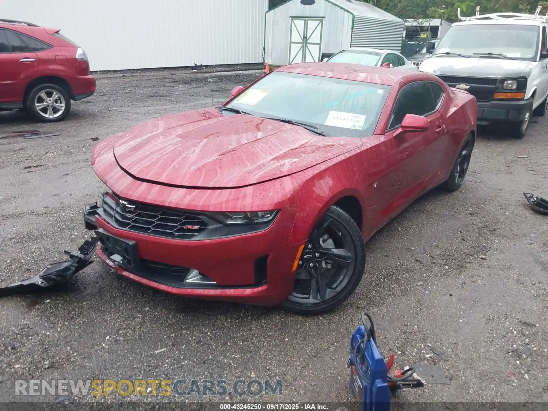 2 Фотография поврежденного автомобиля 1G1FD1RS8R0109210 CHEVROLET CAMARO 2024