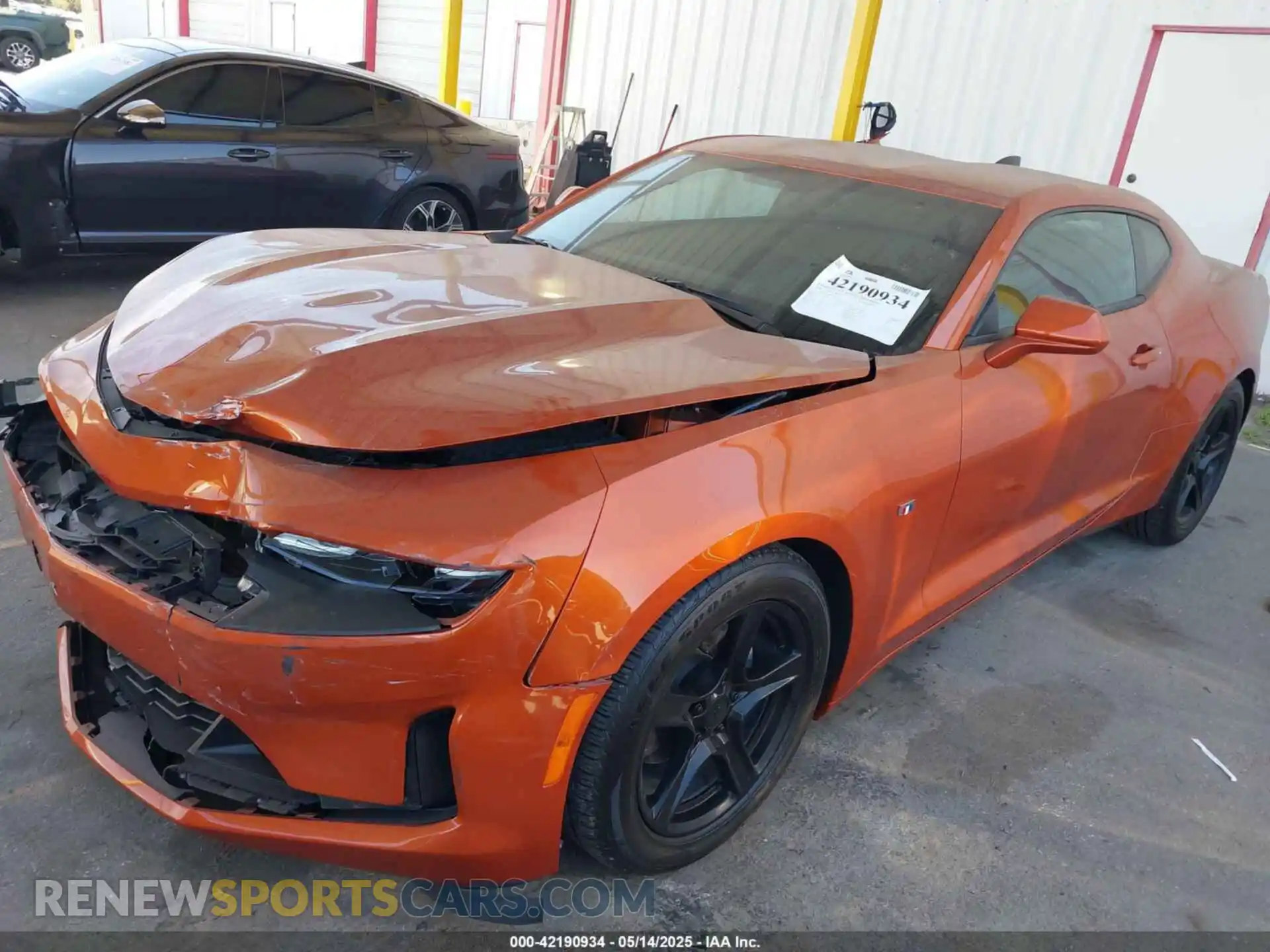 2 Фотография поврежденного автомобиля 1G1FD1RS8R0120319 CHEVROLET CAMARO 2024