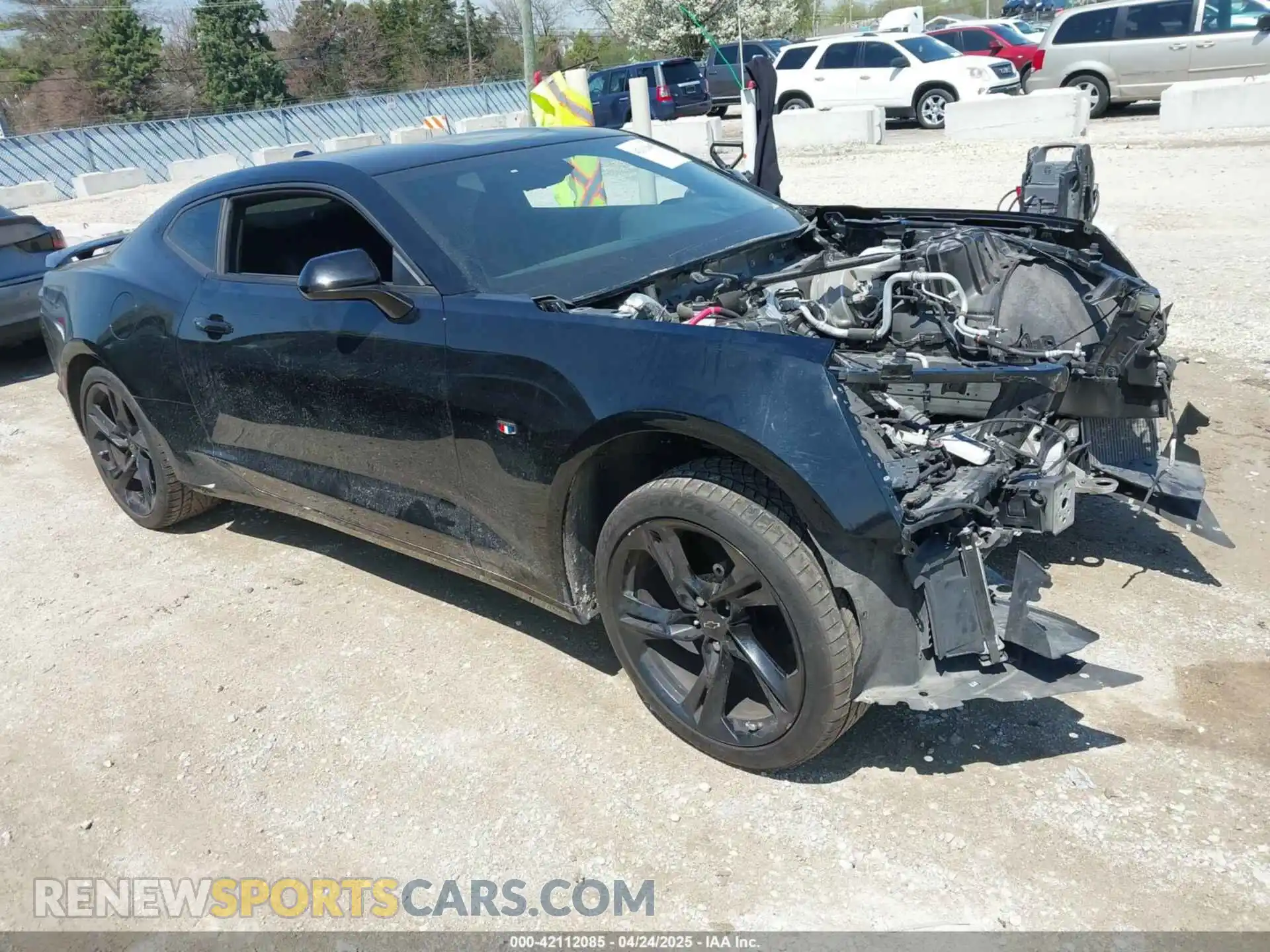 1 Фотография поврежденного автомобиля 1G1FH1R79R0120751 CHEVROLET CAMARO 2024