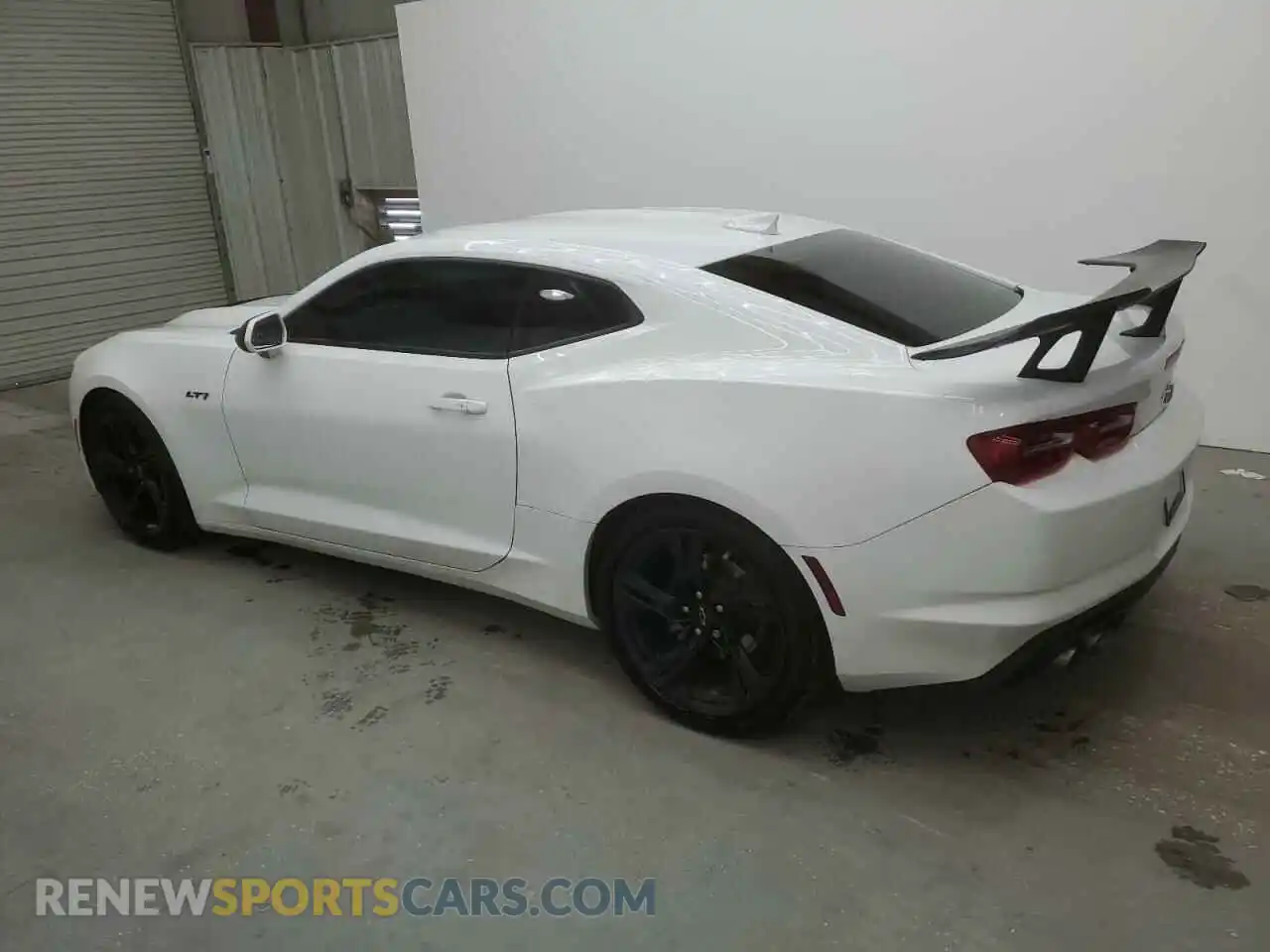 2 fotografías del automóvil dañado 1G1FF1R75N0131990 CHEVROLET CAMARO LT1 2022