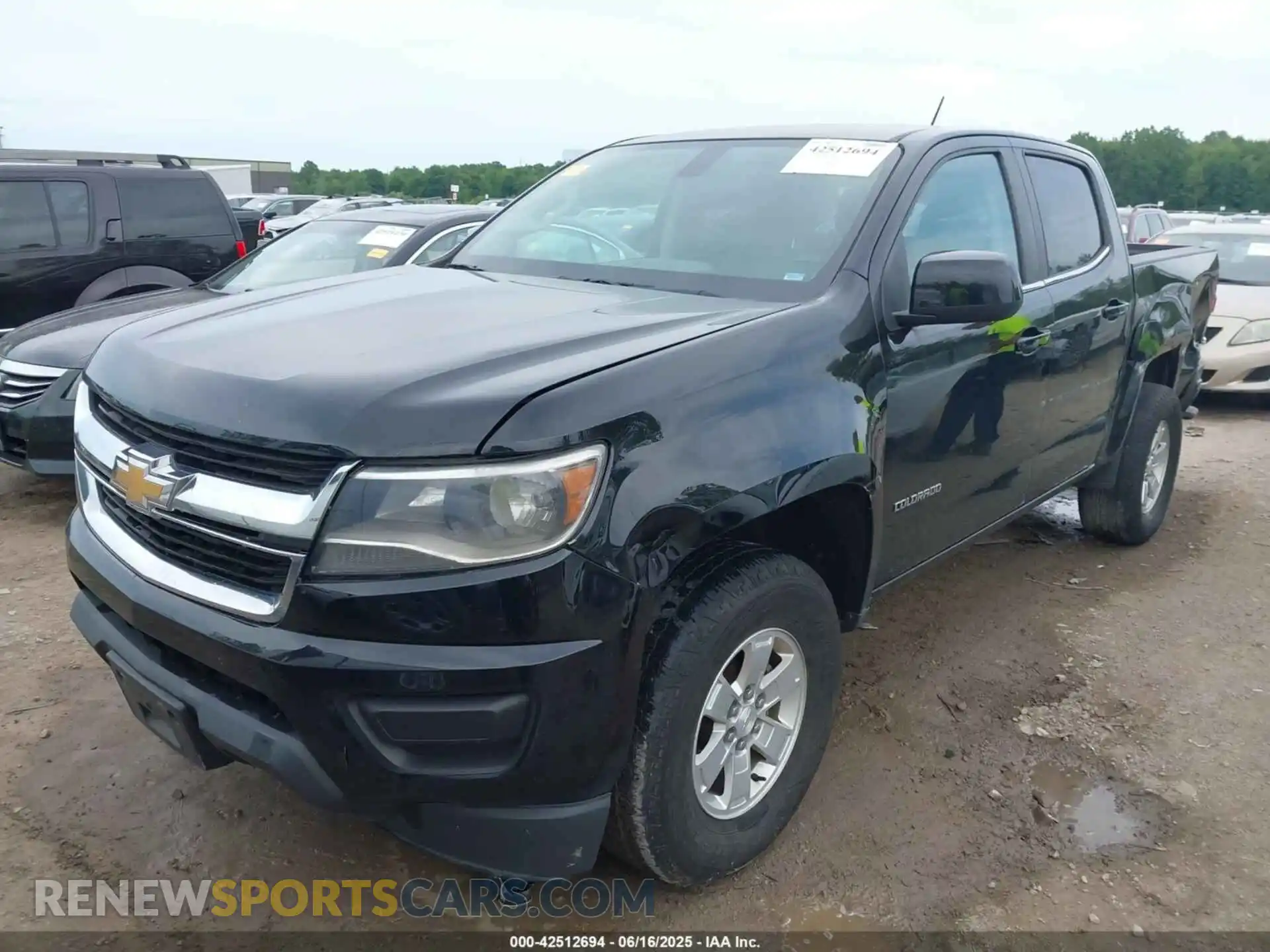 2 Фотография поврежденного автомобиля 1GCGSBEA3K1132558 CHEVROLET COLORADO 2019