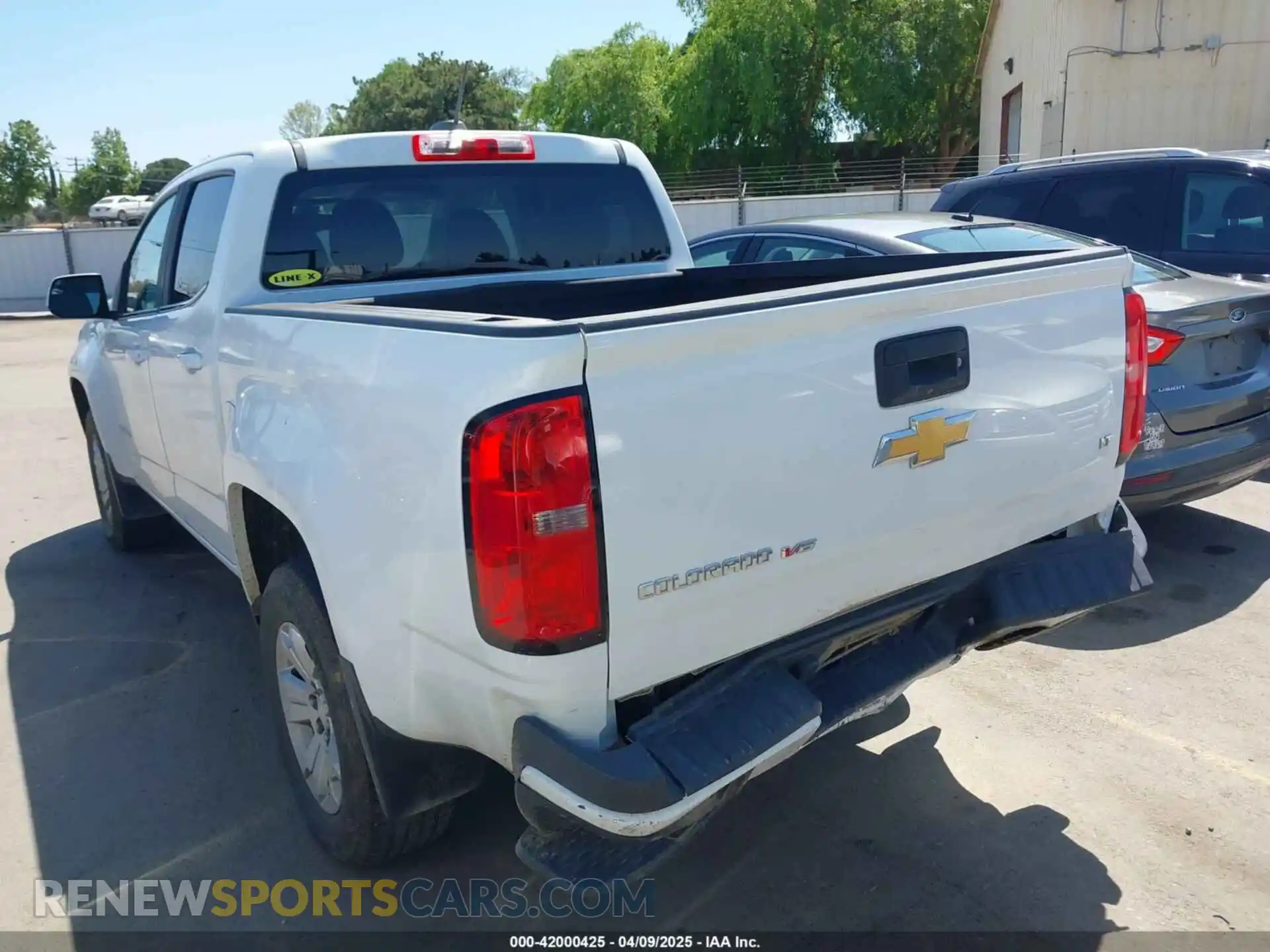 3 Фотография поврежденного автомобиля 1GCGSCEN3K1120466 CHEVROLET COLORADO 2019