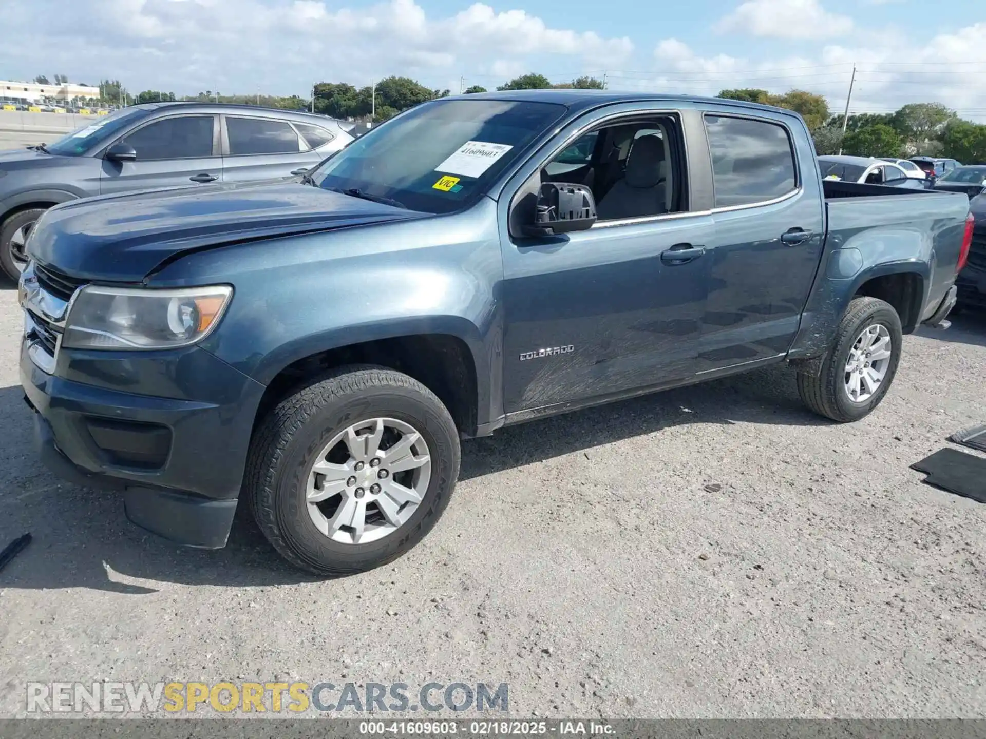 2 Фотография поврежденного автомобиля 1GCGSCEN1L1159414 CHEVROLET COLORADO 2020