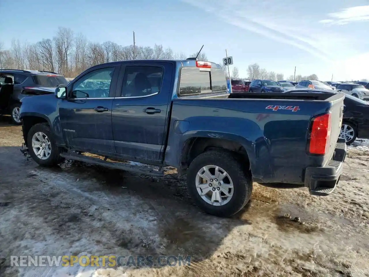 2 Photograph of a damaged car 1GCGTCEN9L1195929 CHEVROLET COLORADO 2020