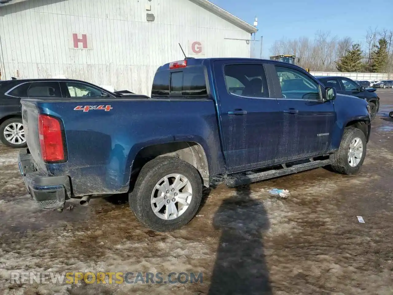 3 Photograph of a damaged car 1GCGTCEN9L1195929 CHEVROLET COLORADO 2020