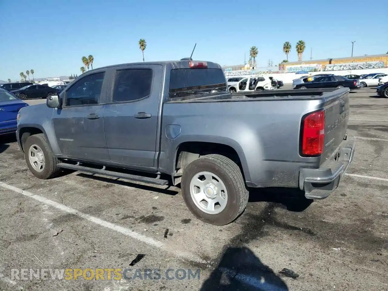 2 Photograph of a damaged car 1GCGSBEN1M1201785 CHEVROLET COLORADO 2021
