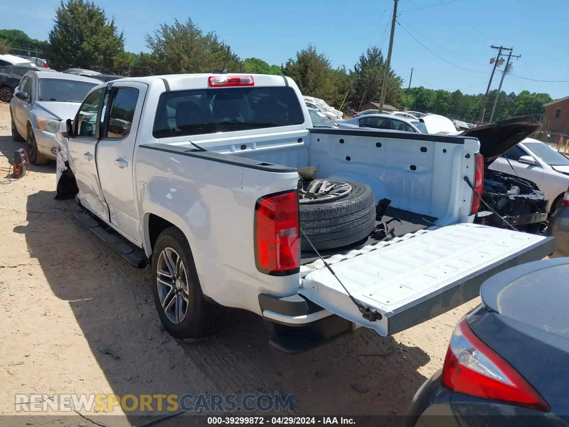 3 Фотография поврежденного автомобиля 1GCGSBEN3M1154419 CHEVROLET COLORADO 2021