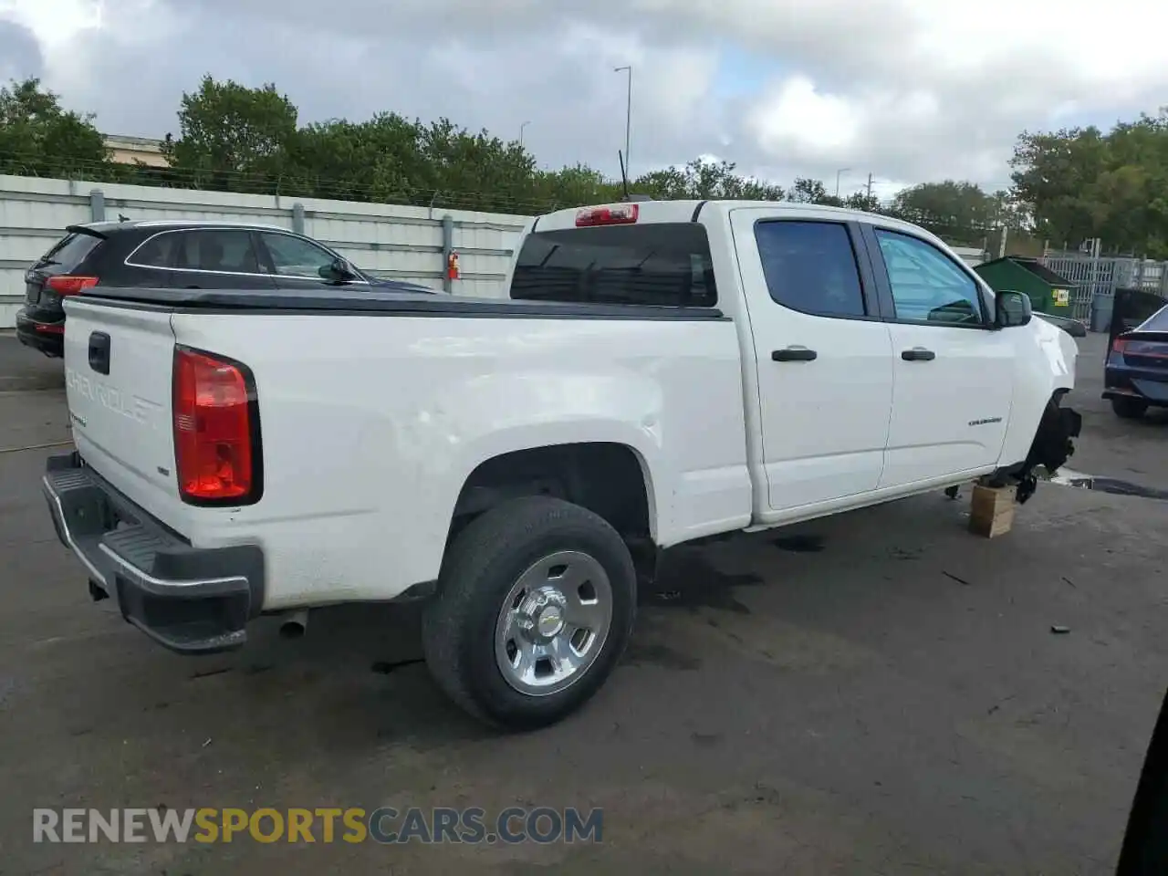 3 Photograph of a damaged car 1GCGSBEN6M1121219 CHEVROLET COLORADO 2021