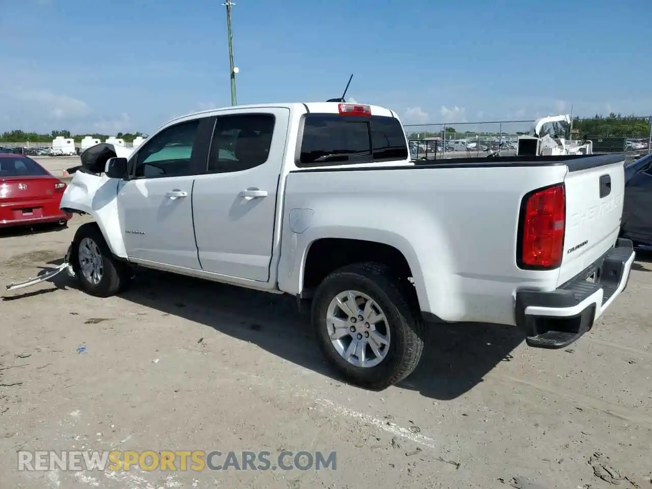 2 Photograph of a damaged car 1GCGSCEA5M1132943 CHEVROLET COLORADO 2021