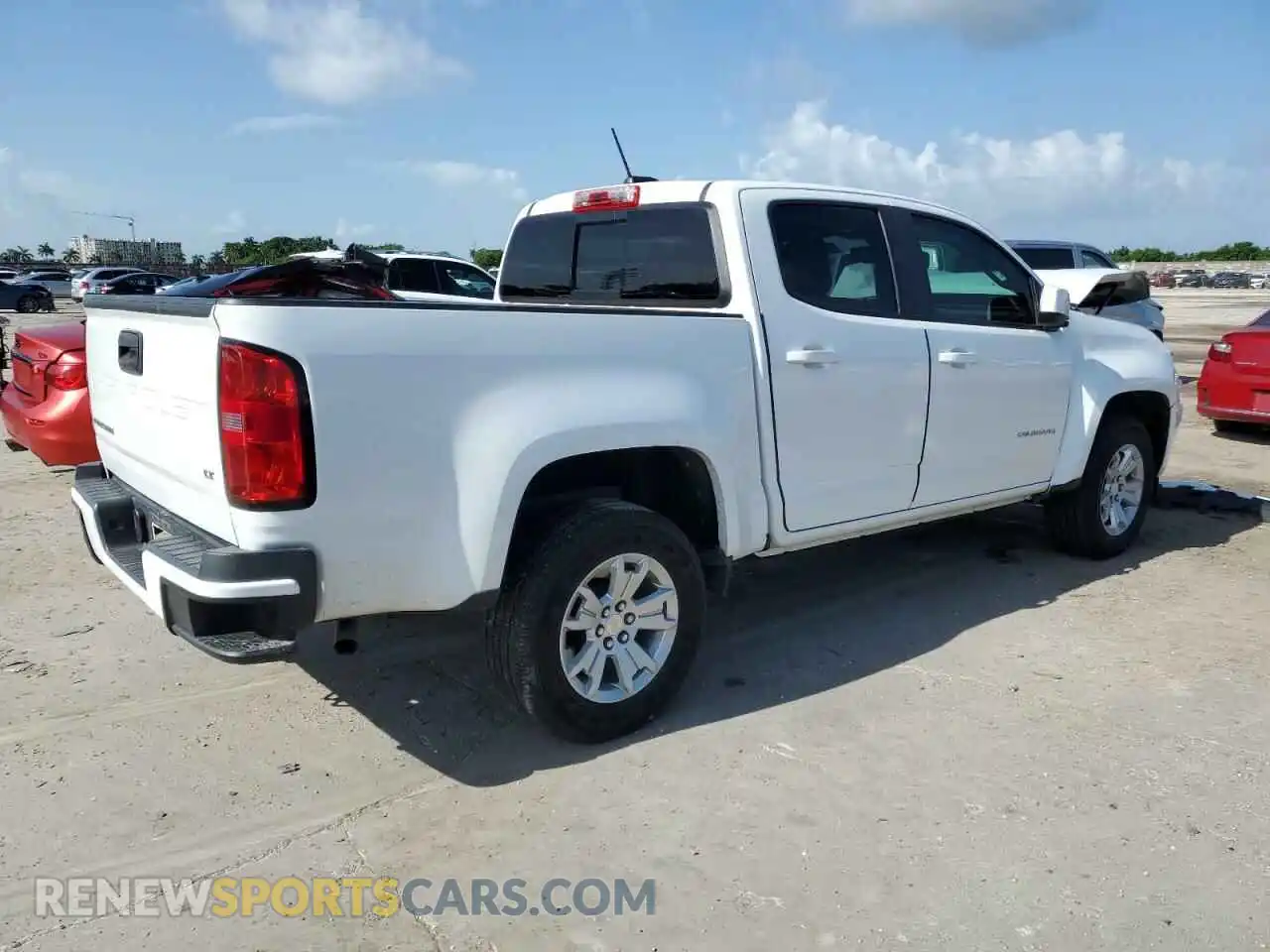 3 Photograph of a damaged car 1GCGSCEA5M1132943 CHEVROLET COLORADO 2021