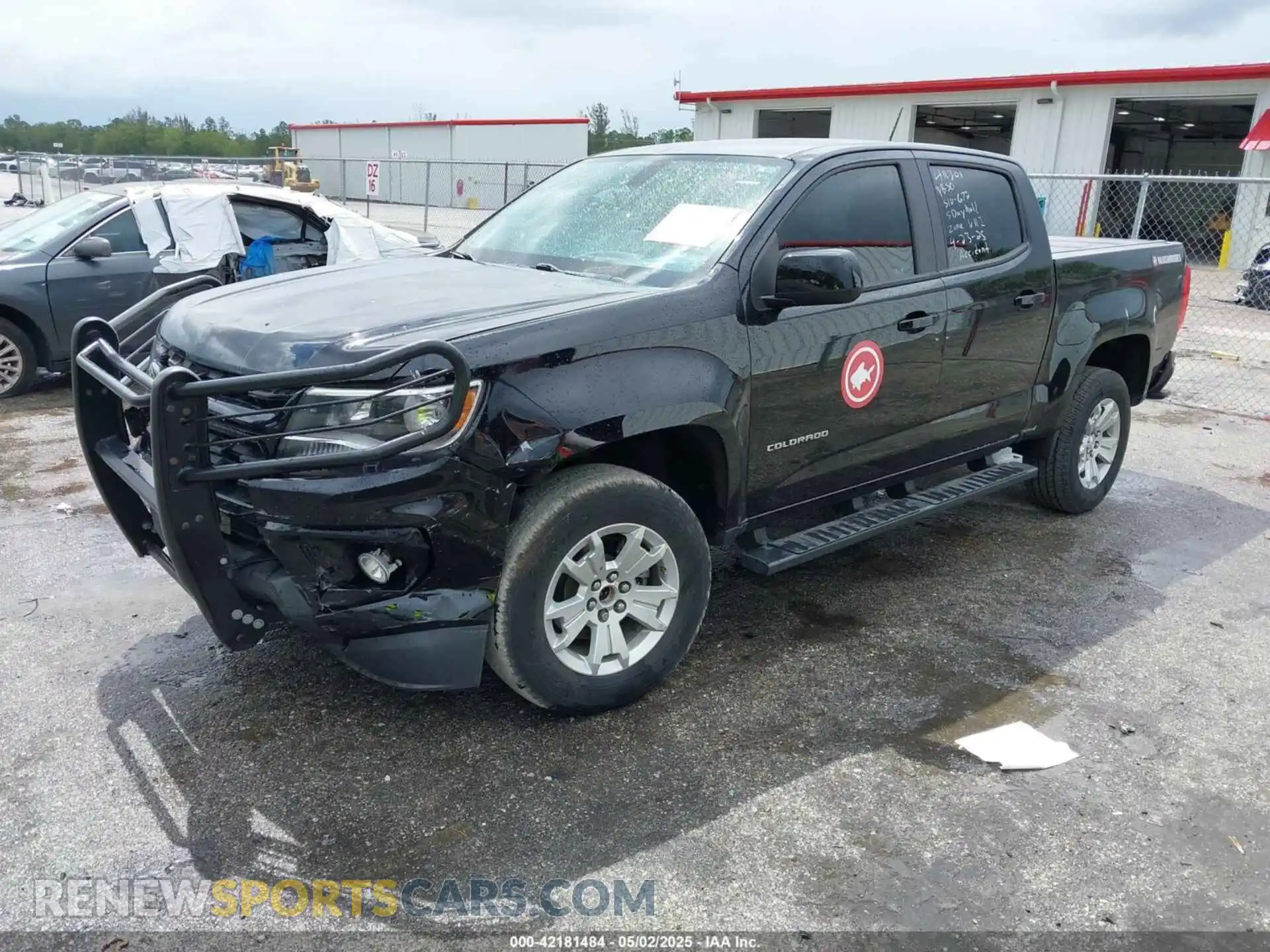 2 Photograph of a damaged car 1GCGSCEN1M1131727 CHEVROLET COLORADO 2021