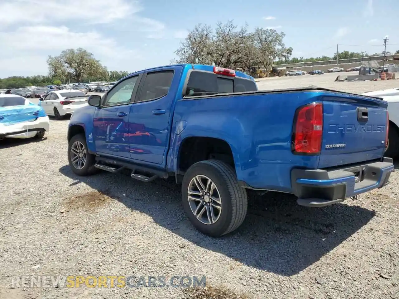 2 Photograph of a damaged car 1GCGSCEN3M1297005 CHEVROLET COLORADO 2021