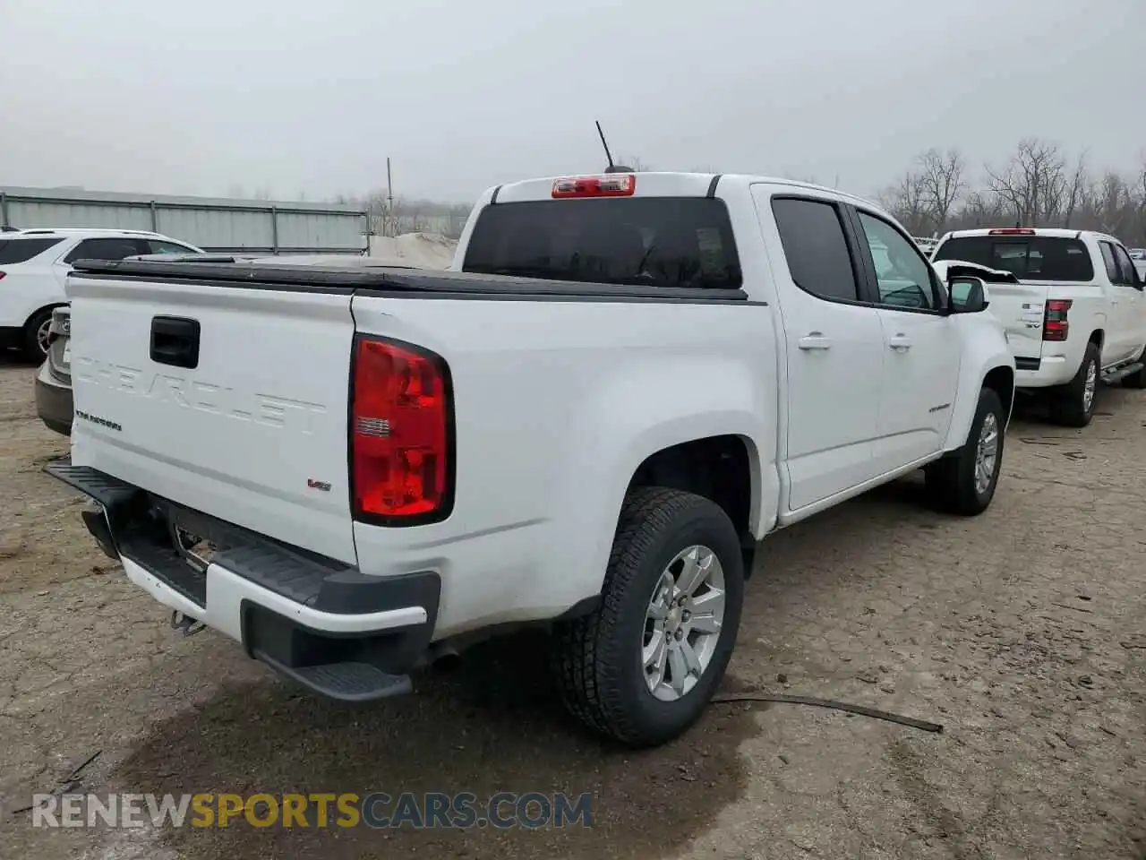 3 Photograph of a damaged car 1GCGSCEN6M1132081 CHEVROLET COLORADO 2021