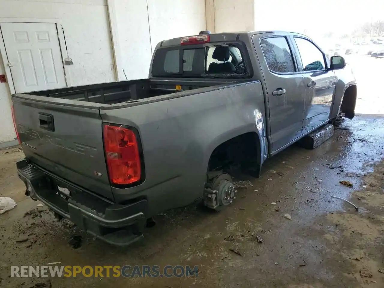 3 Photograph of a damaged car 1GCGSCEN8M1125729 CHEVROLET COLORADO 2021
