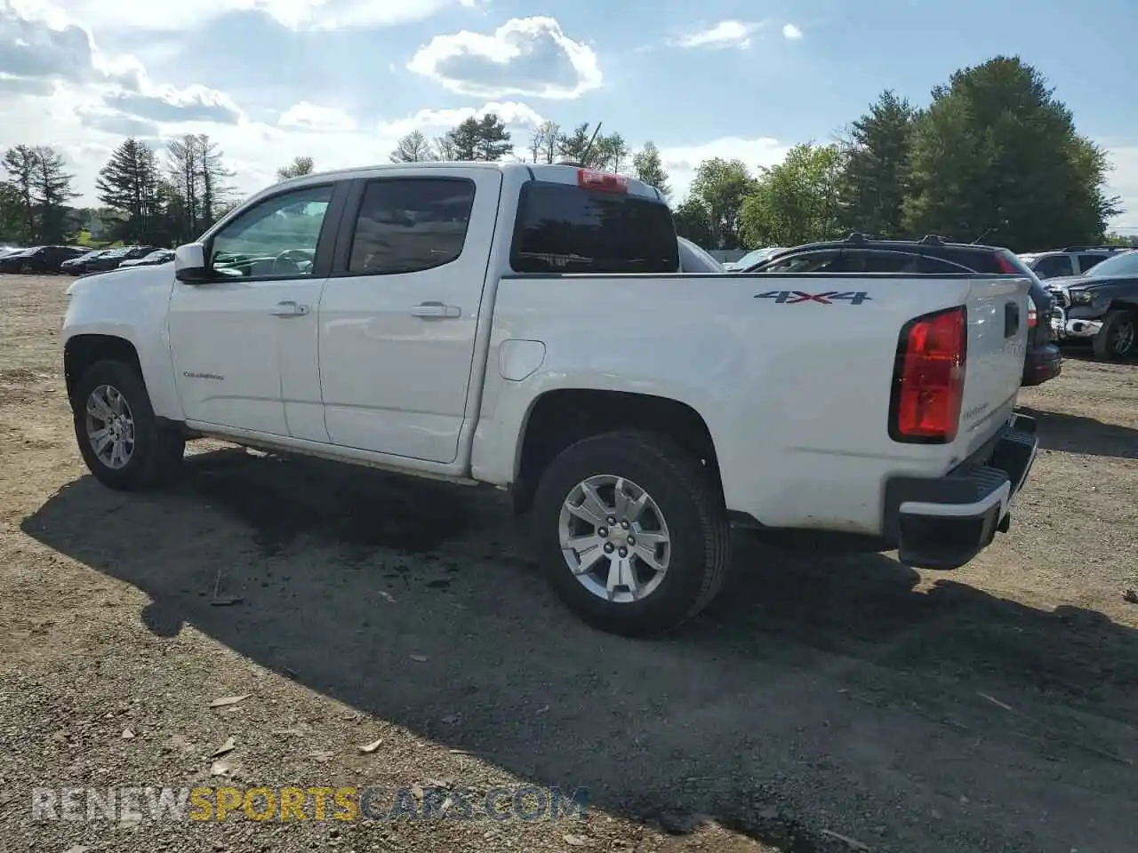 2 Photograph of a damaged car 1GCGTCEN1M1294357 CHEVROLET COLORADO 2021