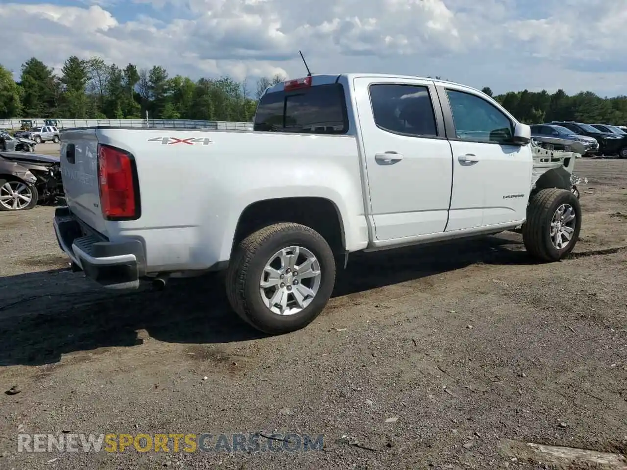 3 Photograph of a damaged car 1GCGTCEN1M1294357 CHEVROLET COLORADO 2021